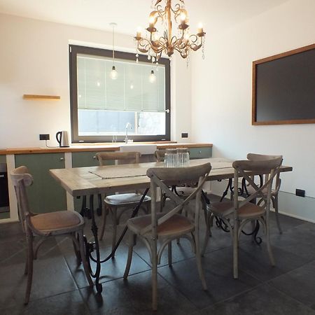 Rocca D'Anfo B&B-Apartments Lake View Екстер'єр фото