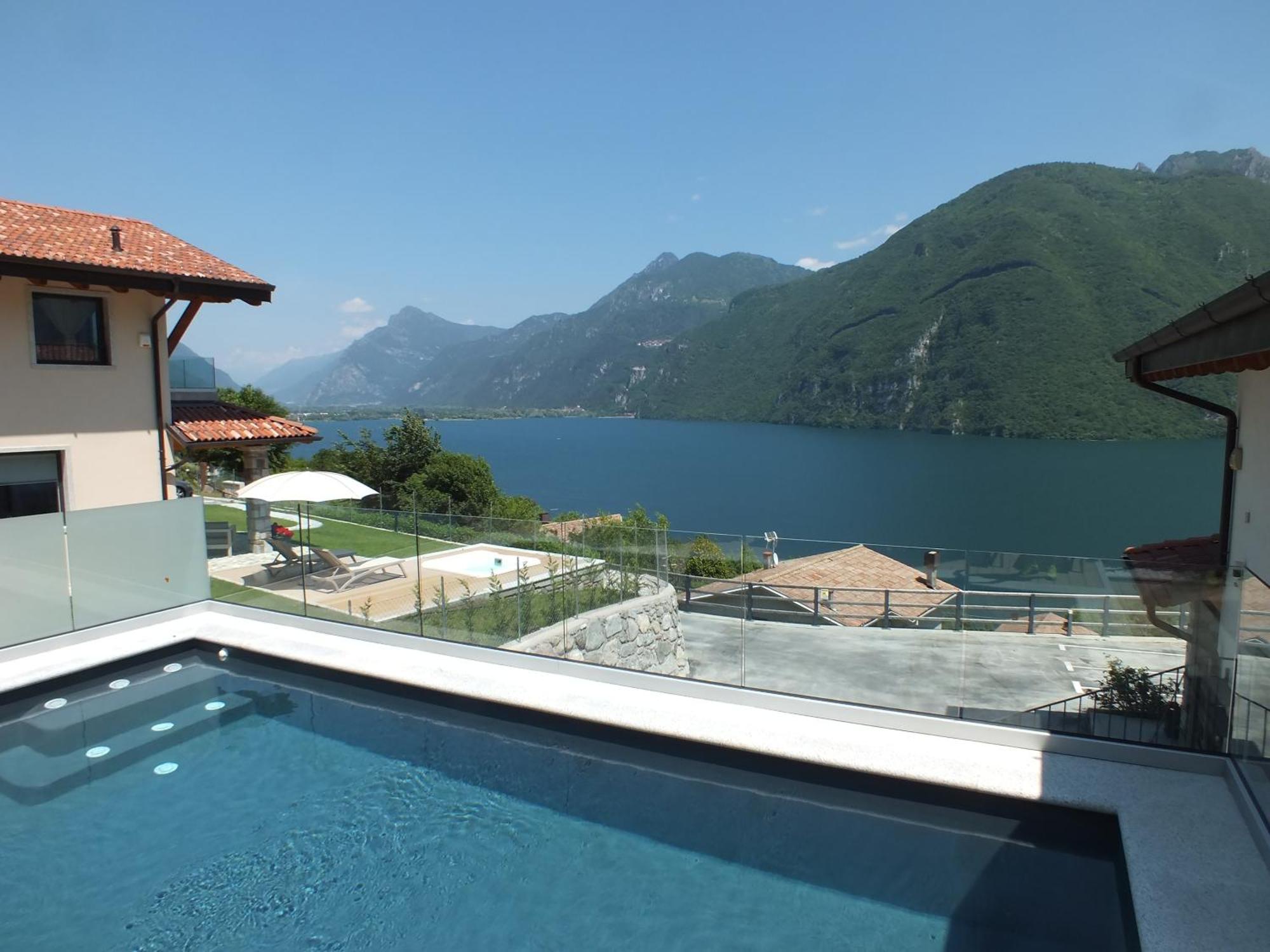 Rocca D'Anfo B&B-Apartments Lake View Екстер'єр фото