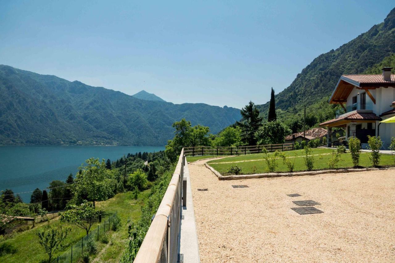 Rocca D'Anfo B&B-Apartments Lake View Екстер'єр фото